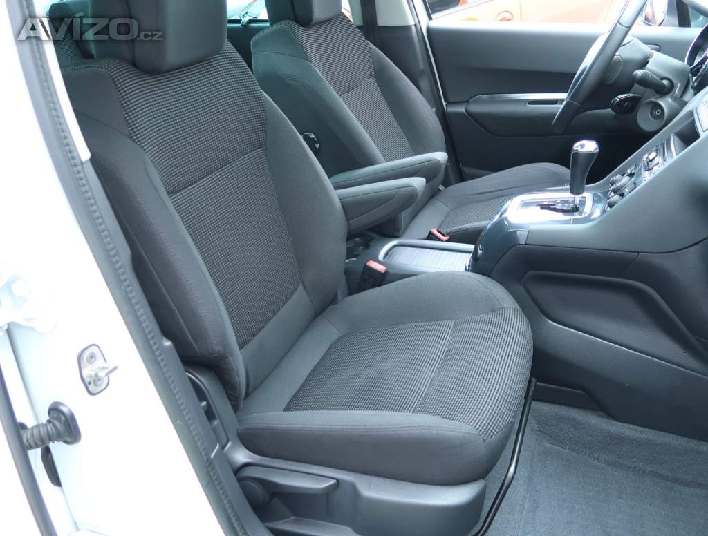 Foto inzerátu Peugeot 5008 2.0 HDI