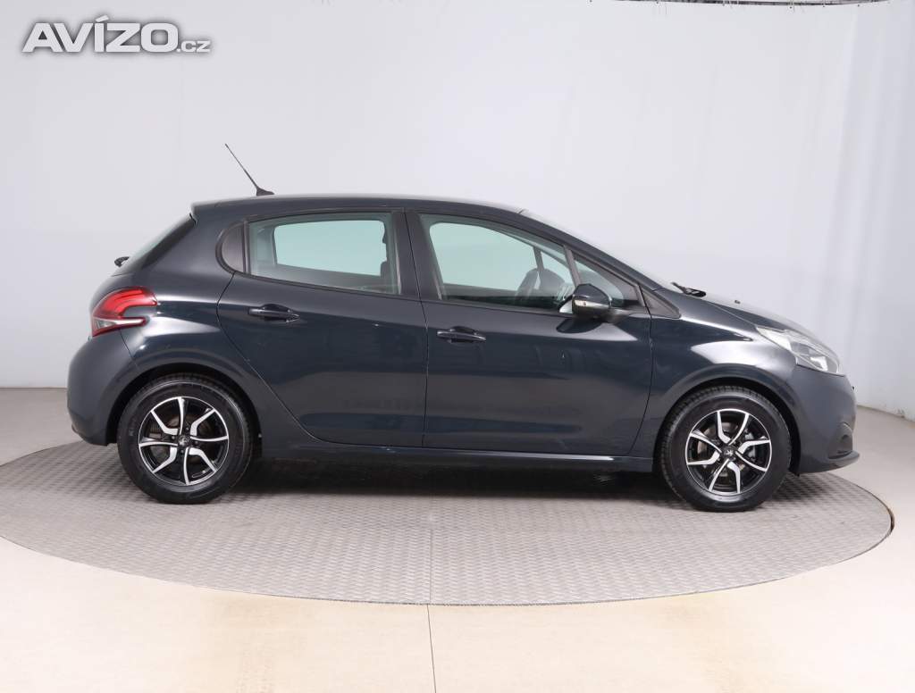 Foto inzerátu Peugeot 208 1.2 PureTech