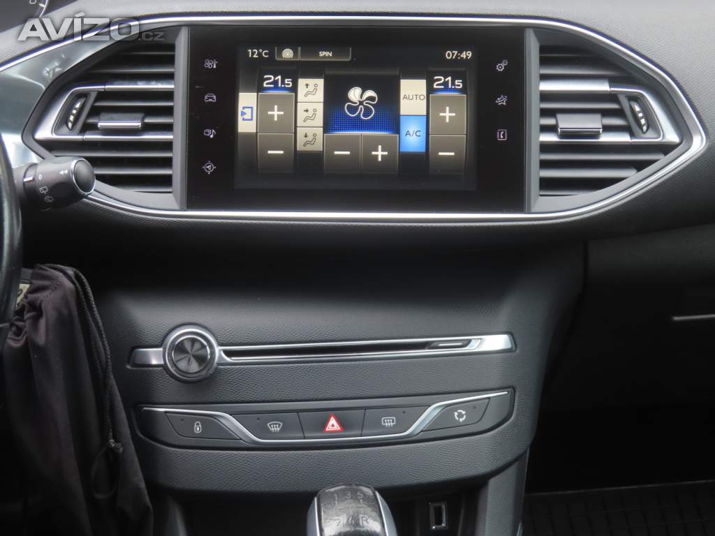 Foto inzerátu Peugeot 308 1.6 BlueHDi