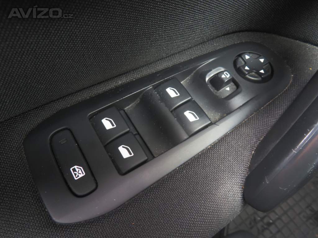 Foto inzerátu Peugeot 308 1.6 BlueHDi