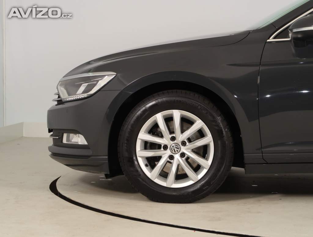 Foto inzerátu Volkswagen Passat 2.0 TDI