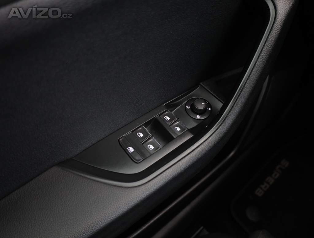 Foto inzerátu Škoda Superb 2.0 TDI