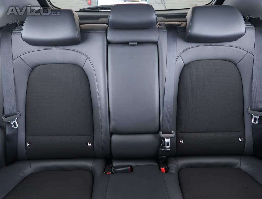 Foto inzerátu Hyundai Kona Electric 64 kWh