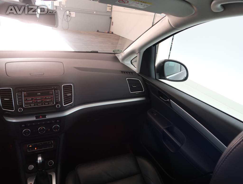 Foto inzerátu Volkswagen Sharan 2.0 TDI