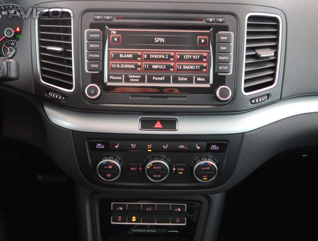 Foto inzerátu Volkswagen Sharan 2.0 TDI