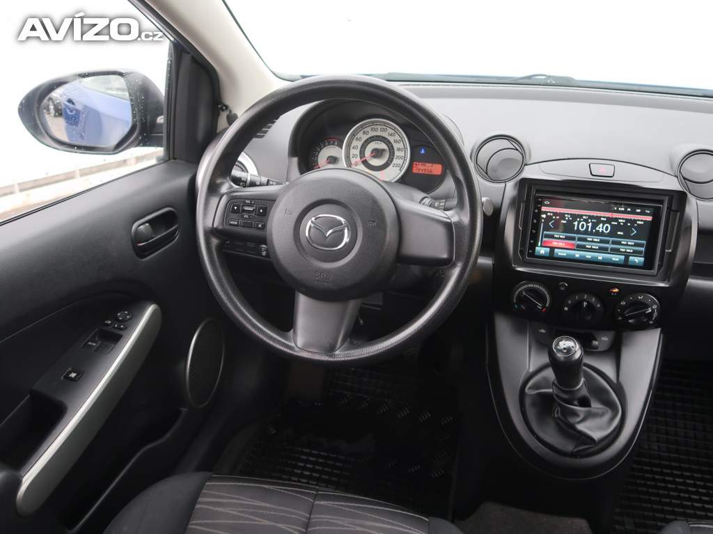 Foto inzerátu Mazda 2 1.3 i