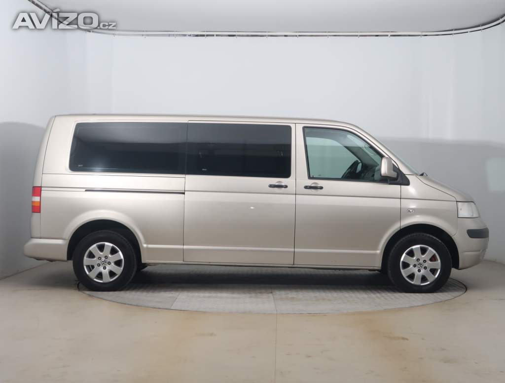 Foto inzerátu Volkswagen Caravelle 2.5 TDI