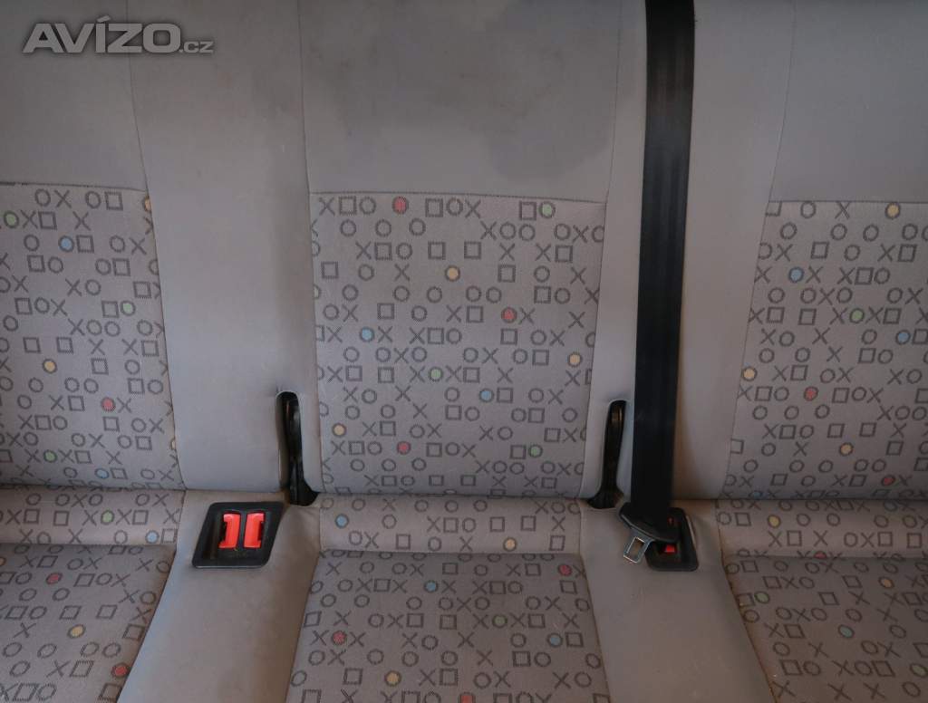 Foto inzerátu Volkswagen Caravelle 2.5 TDI