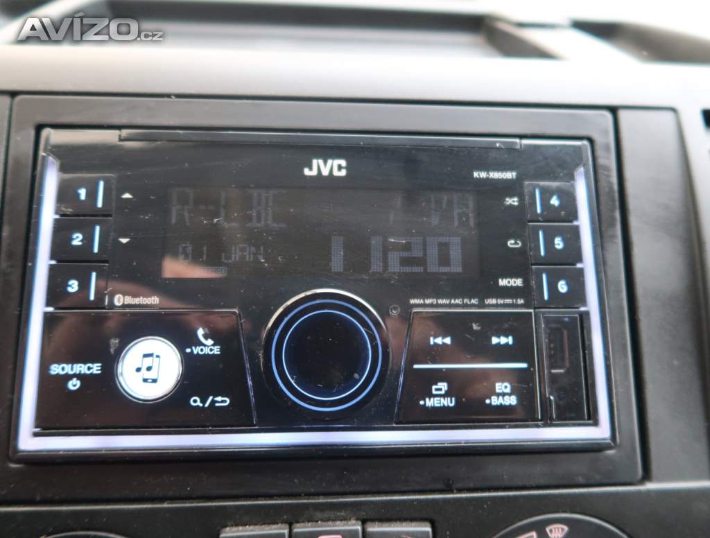 Foto inzerátu Volkswagen Caravelle 2.5 TDI