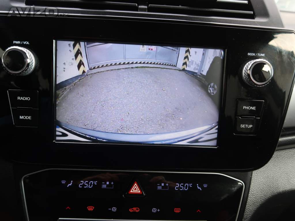 Foto inzerátu SsangYong Tivoli Grand 1.5 T-GDI