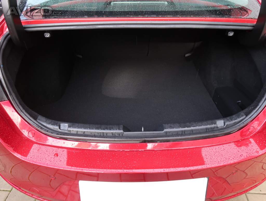 Foto inzerátu Mazda 3 2.0 Skyactiv-G