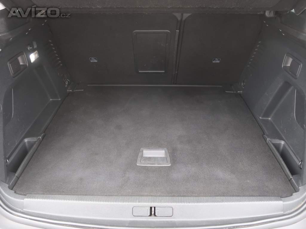 Foto inzerátu Peugeot 3008 1.2 PureTech