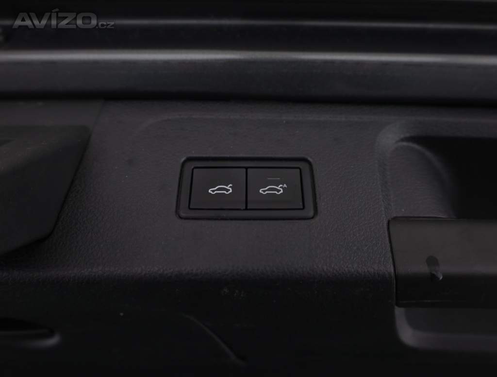 Foto inzerátu Volkswagen Passat 2.0 TDI