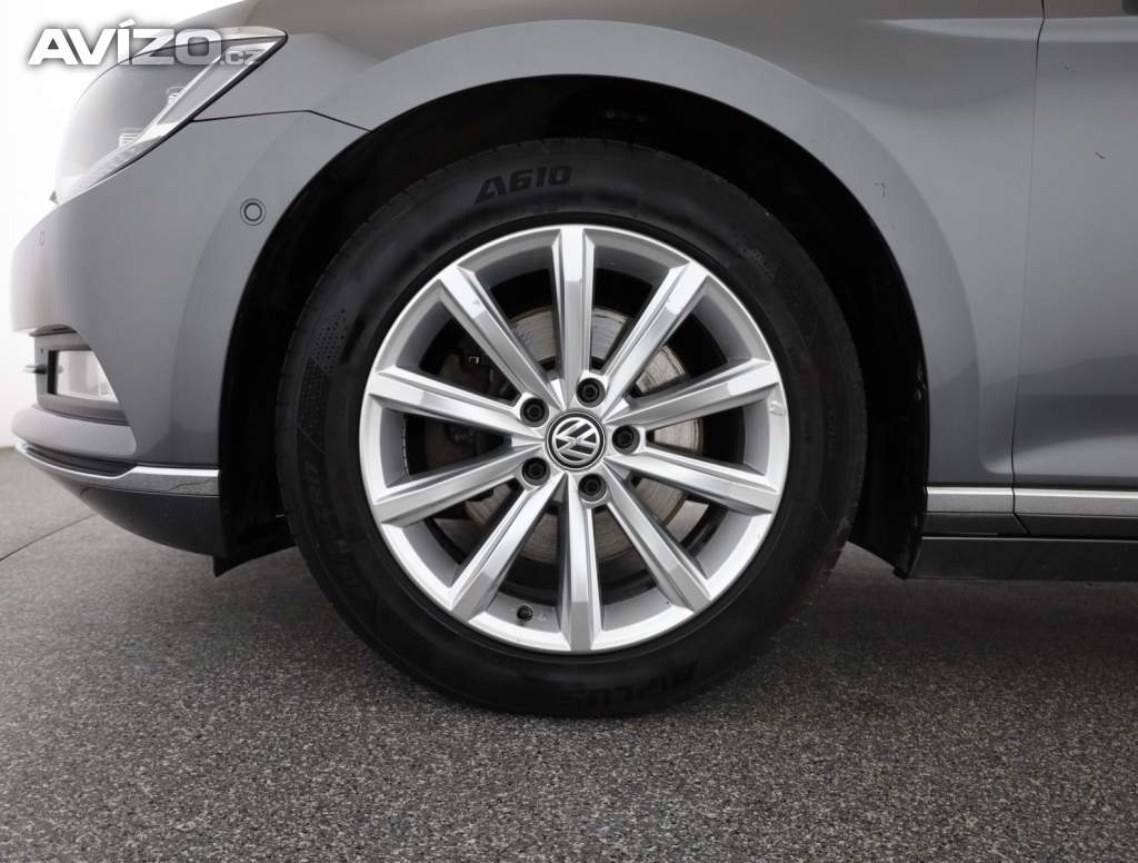 Foto inzerátu Volkswagen Passat 2.0 TDI