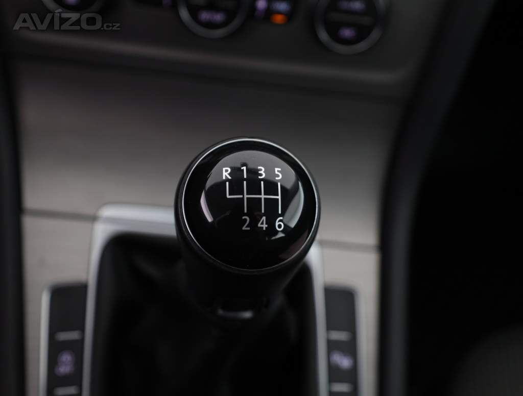 Foto inzerátu Volkswagen Golf 1.2 TSI