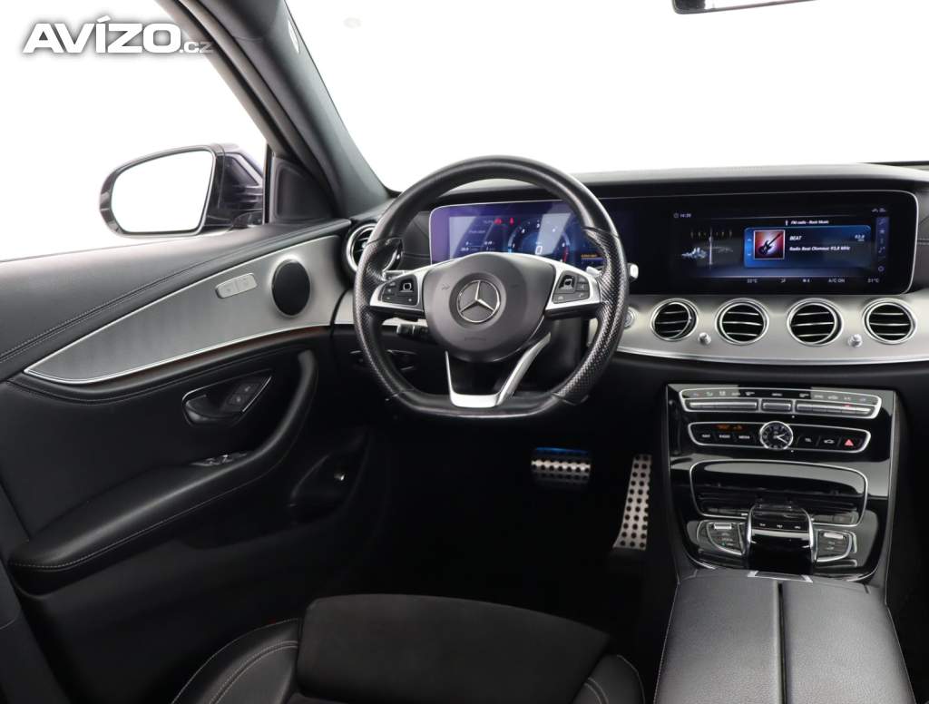 Foto inzerátu Mercedes-Benz Třídy E E 220 d 4MATIC