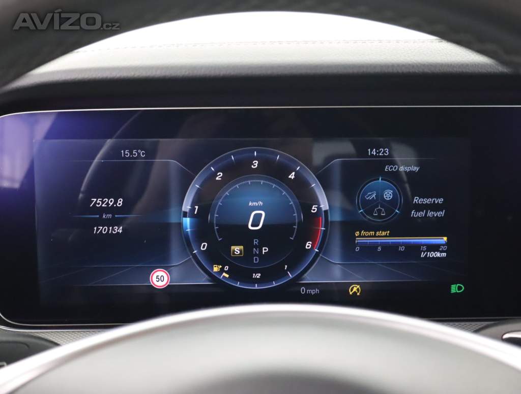 Foto inzerátu Mercedes-Benz Třídy E E 220 d 4MATIC