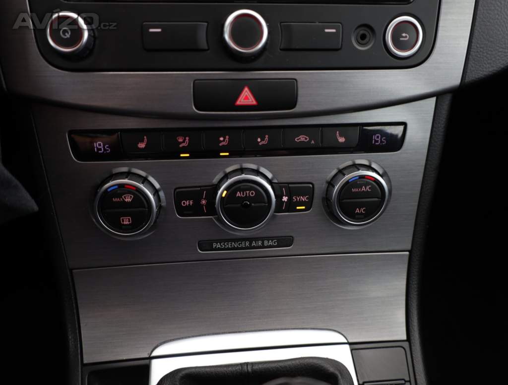 Foto inzerátu Volkswagen Passat 2.0 TDI