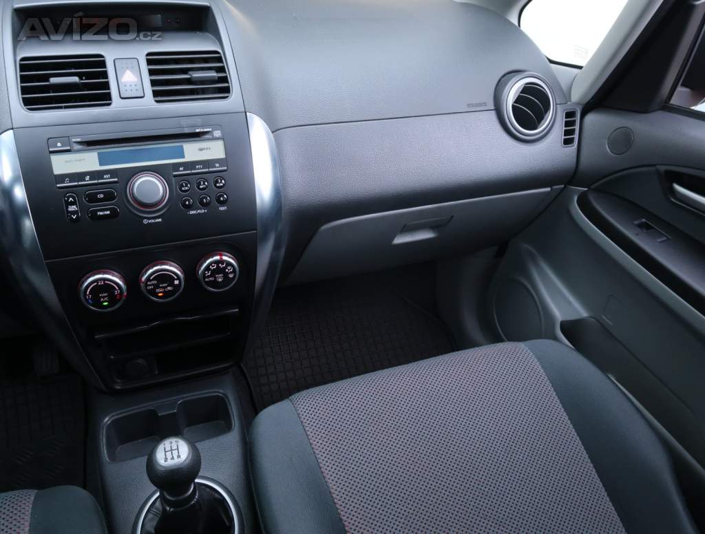 Foto inzerátu Suzuki SX4 1.6 VVT