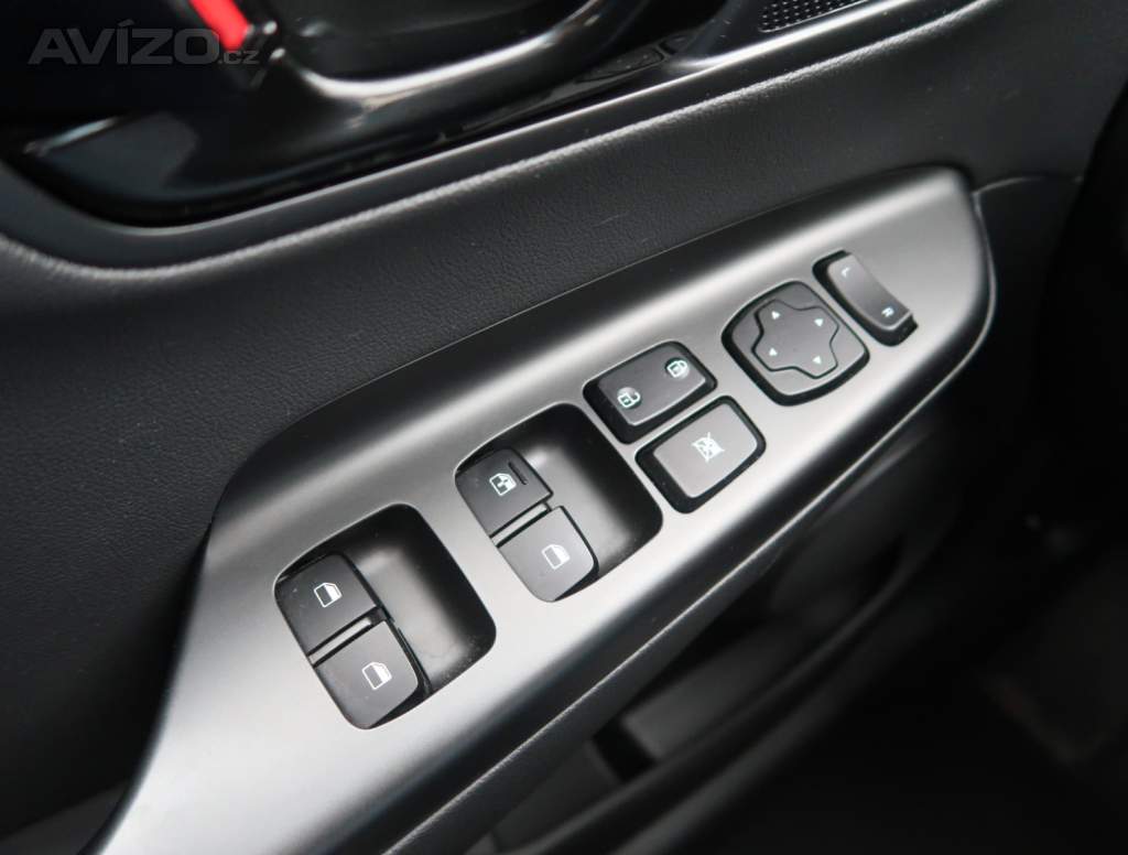 Foto inzerátu Hyundai Kona 1.6 T-GDI