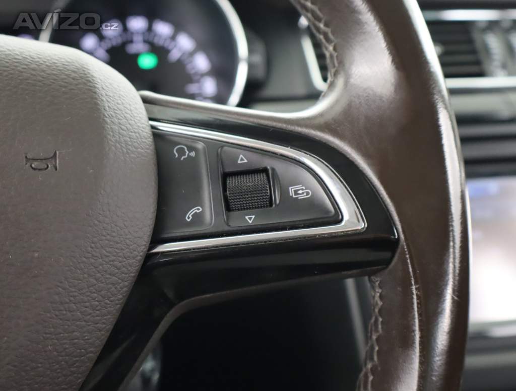 Foto inzerátu Škoda Superb 2.0 TDI