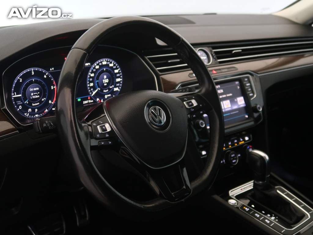 Foto inzerátu Volkswagen Passat 2.0 BiTDI