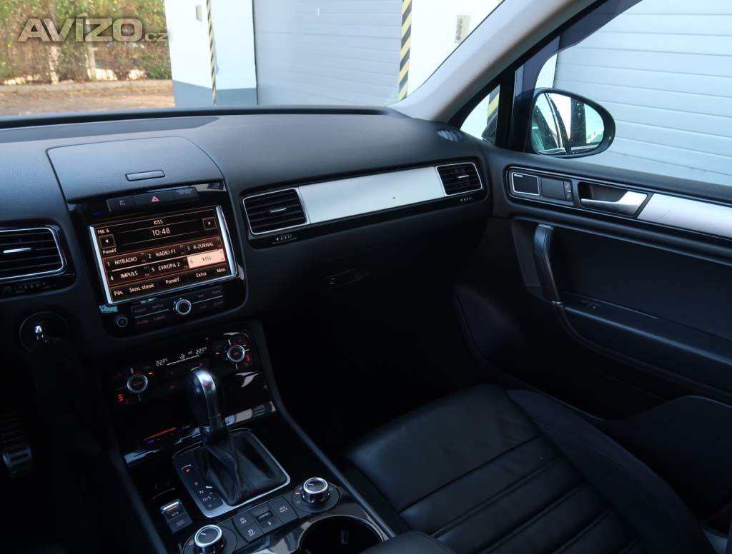 Foto inzerátu Volkswagen Touareg 3.0 TDI