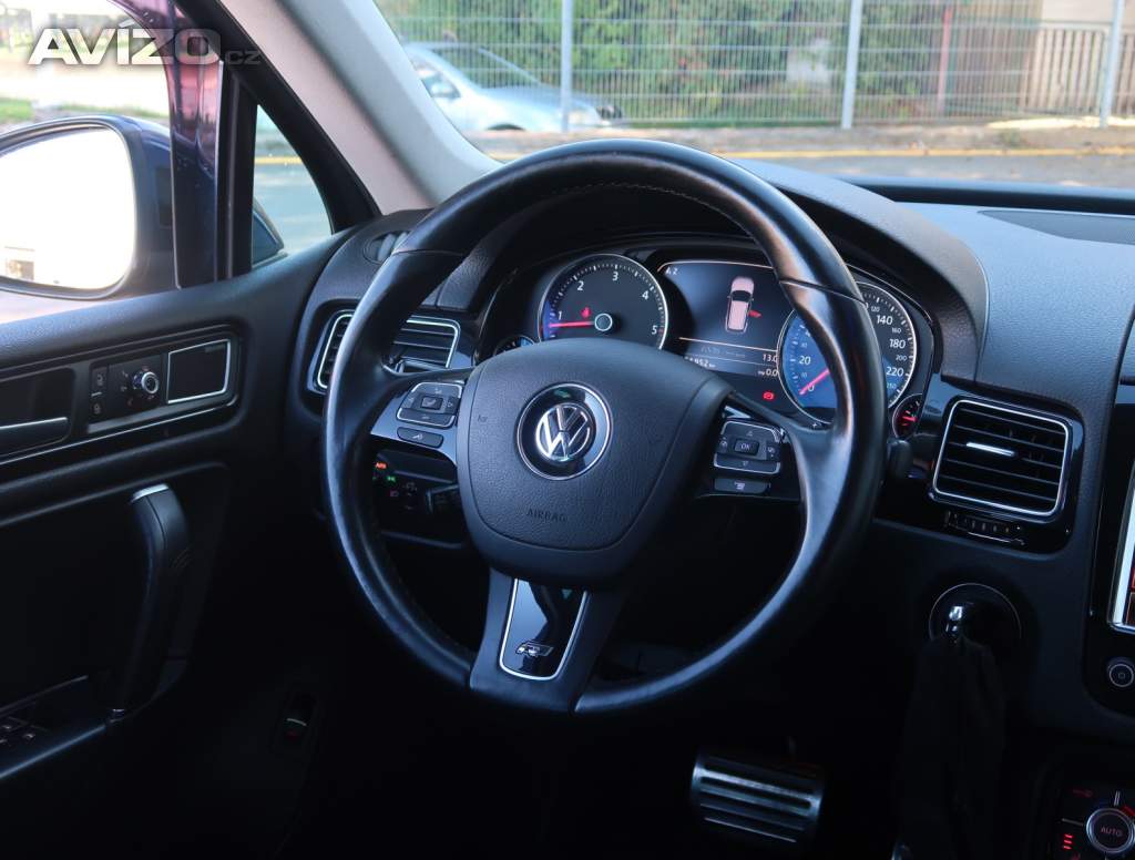 Foto inzerátu Volkswagen Touareg 3.0 TDI