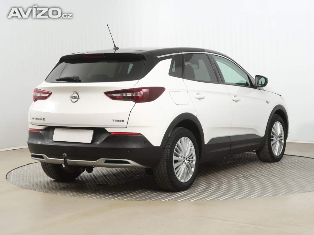 Foto inzerátu Opel Grandland 1.2 Turbo