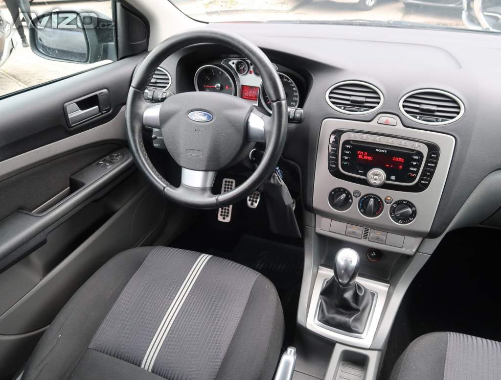 Foto inzerátu Ford Focus 1.6 16V