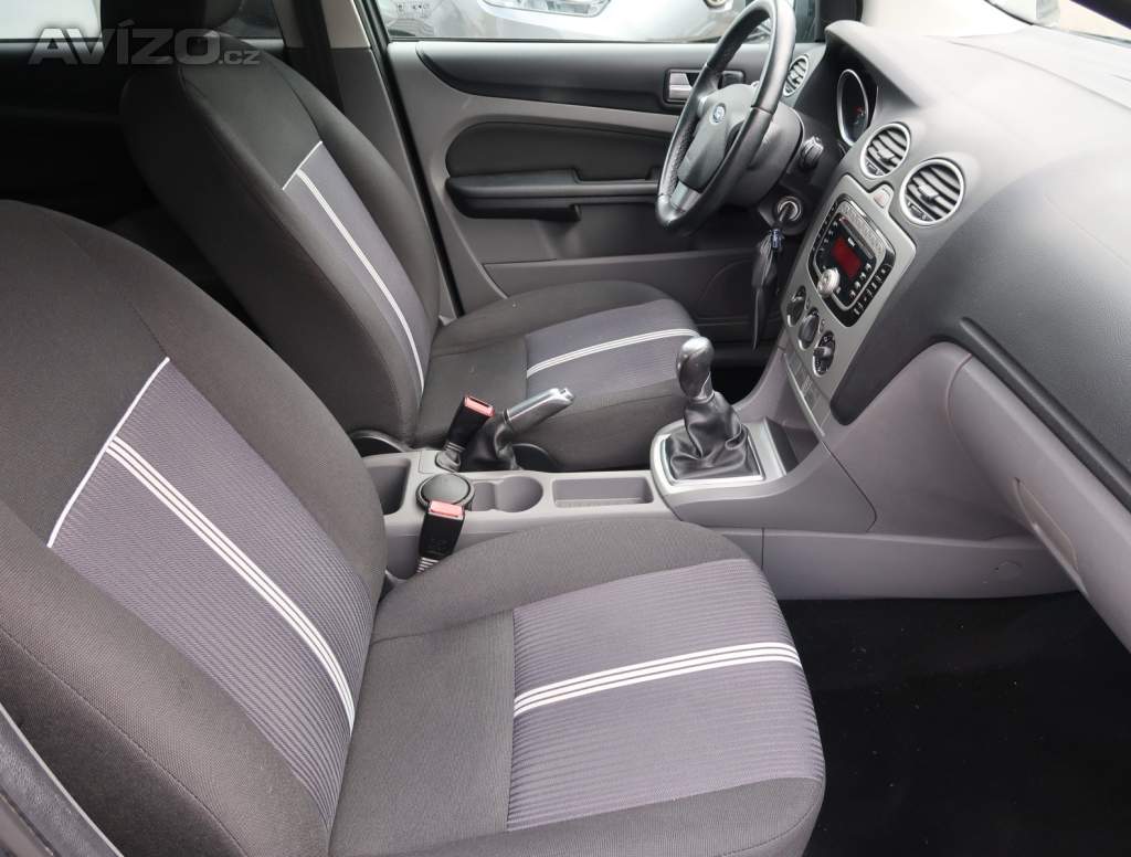 Foto inzerátu Ford Focus 1.6 16V