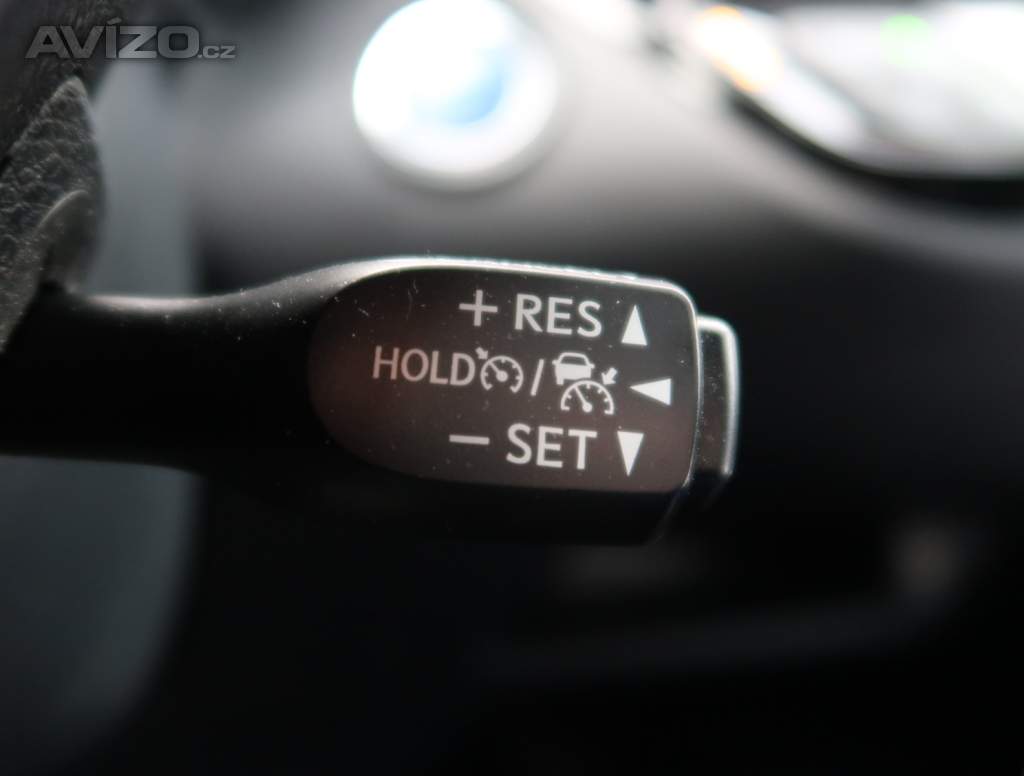 Foto inzerátu Toyota C-HR 1.8 Hybrid