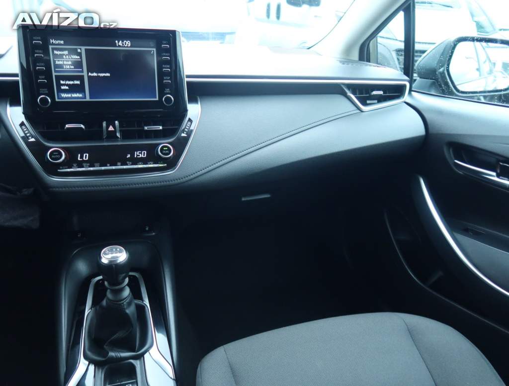 Foto inzerátu Toyota Corolla 1.6 Valvematic