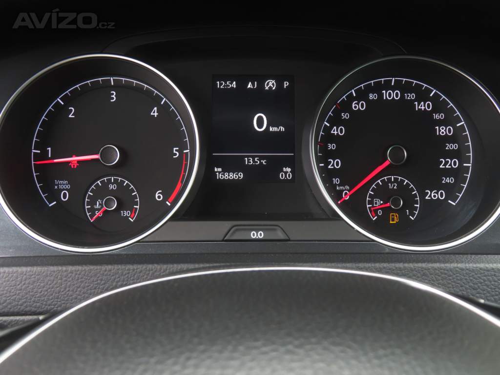 Foto inzerátu Volkswagen Golf 2.0 TDI