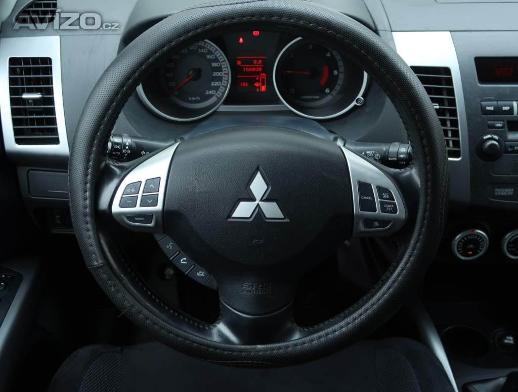 Foto inzerátu Mitsubishi Outlander 2.0 DI-D
