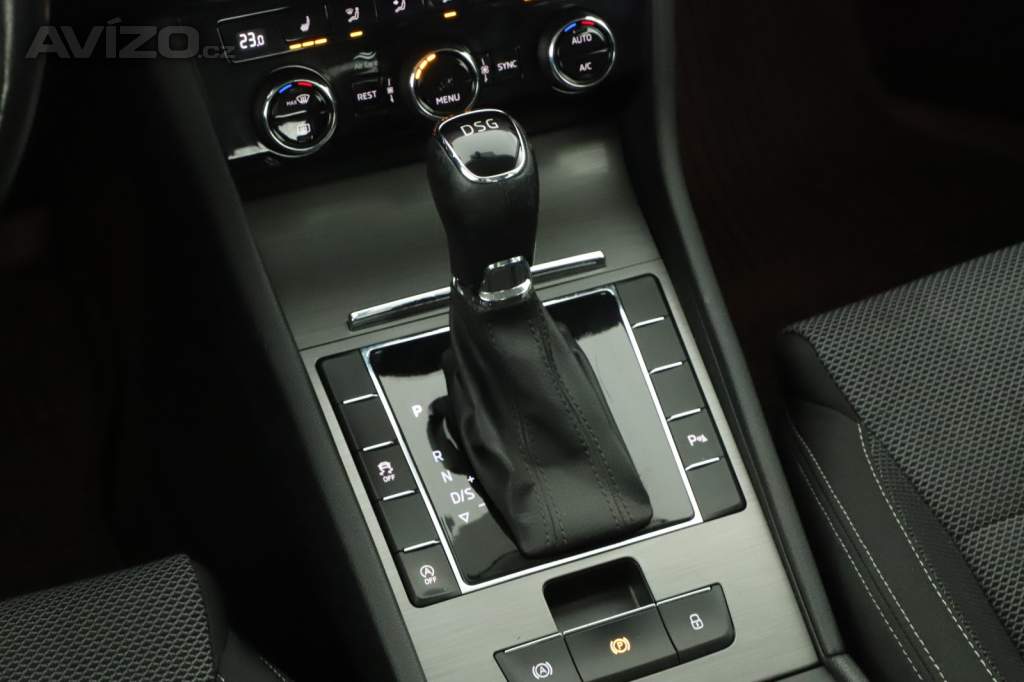 Foto inzerátu Škoda Superb 2.0 TDI