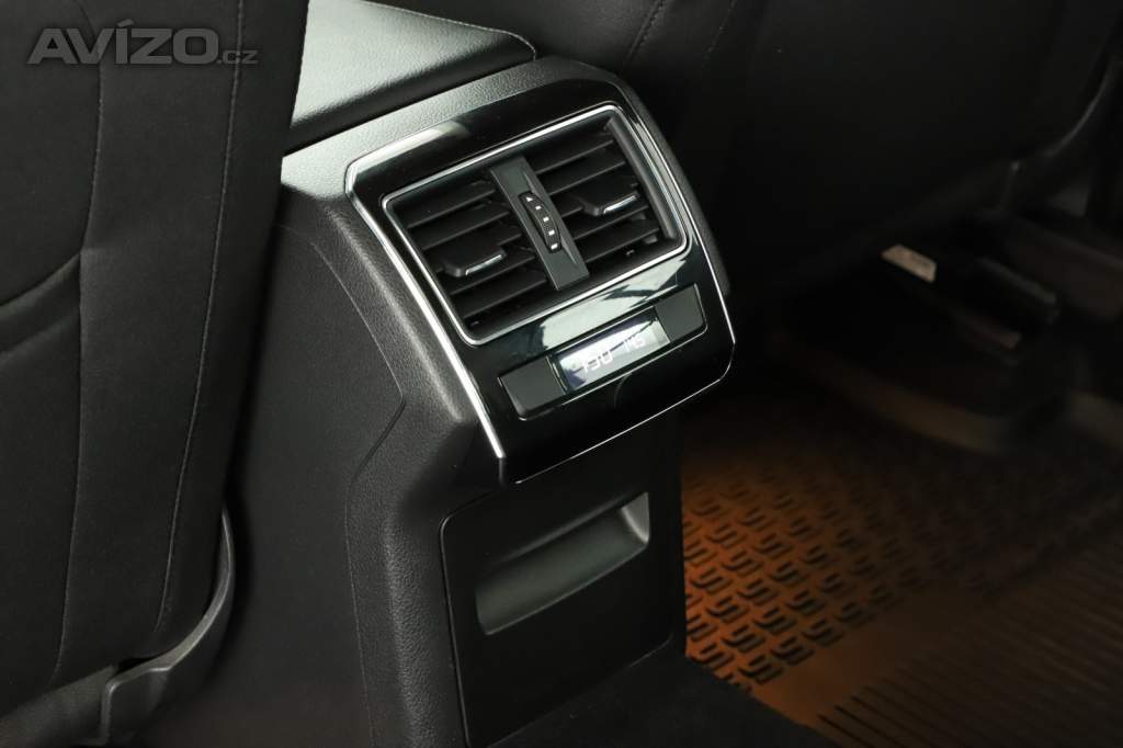 Foto inzerátu Škoda Superb 2.0 TDI