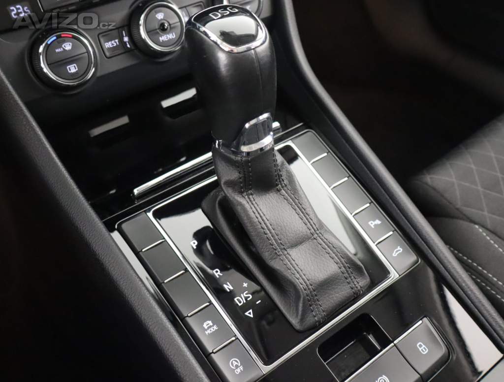 Foto inzerátu Škoda Superb 2.0 TDI