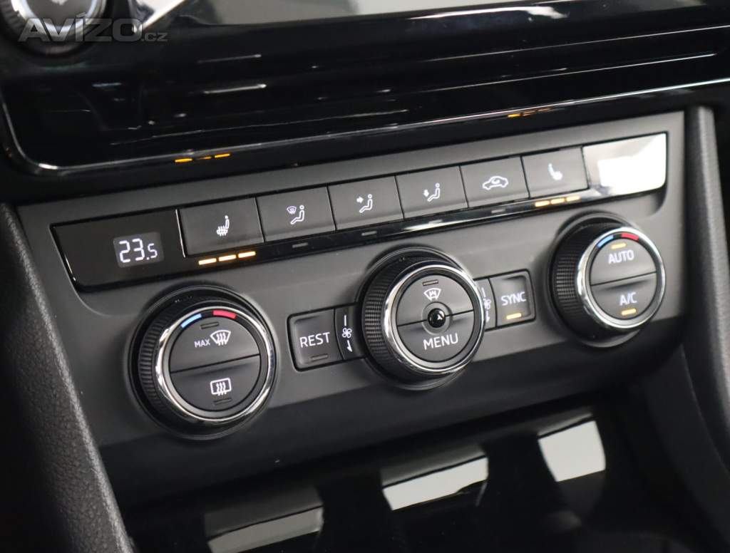 Foto inzerátu Škoda Superb 2.0 TDI