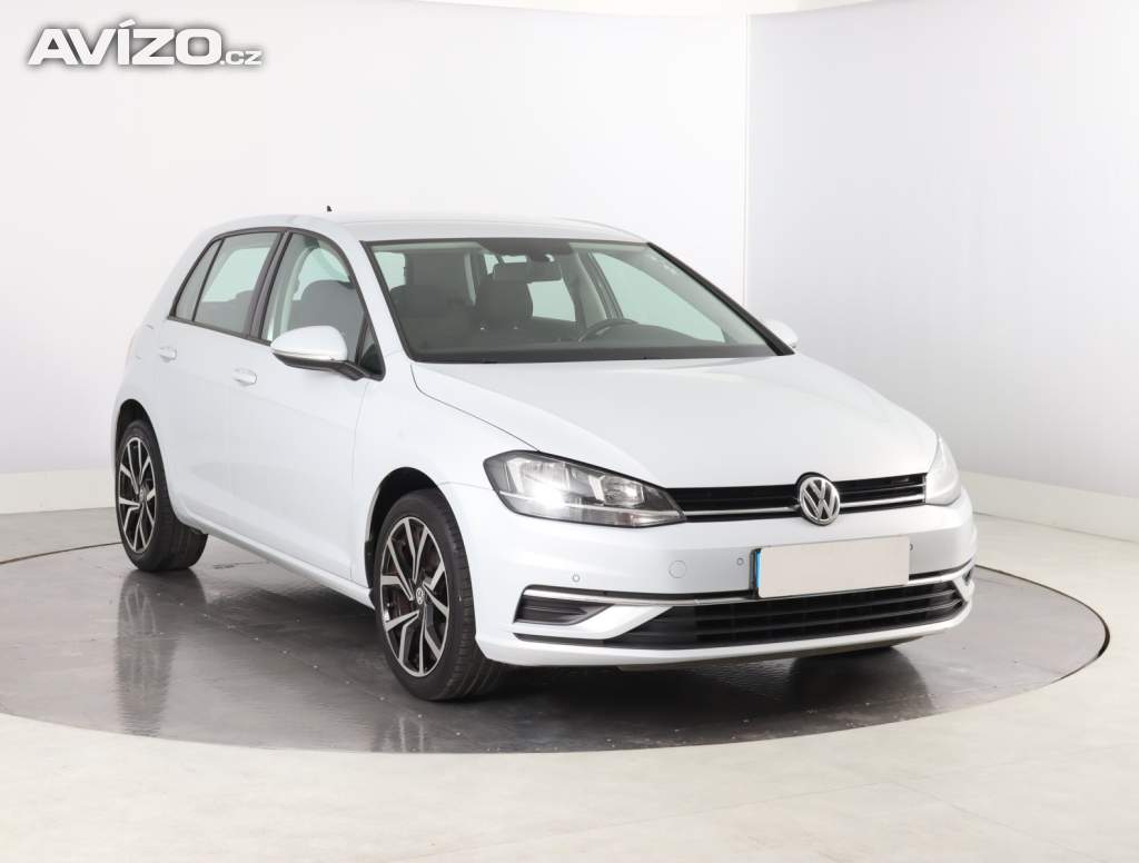 Volkswagen Golf 1.0 TSI