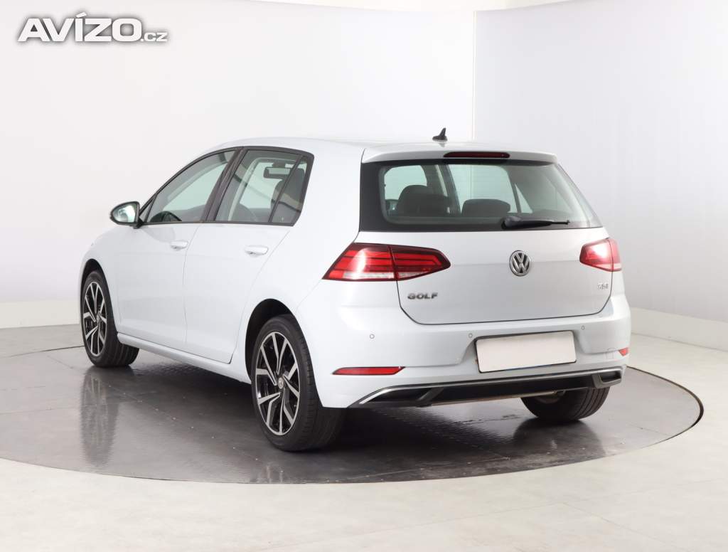 Foto inzerátu Volkswagen Golf 1.0 TSI