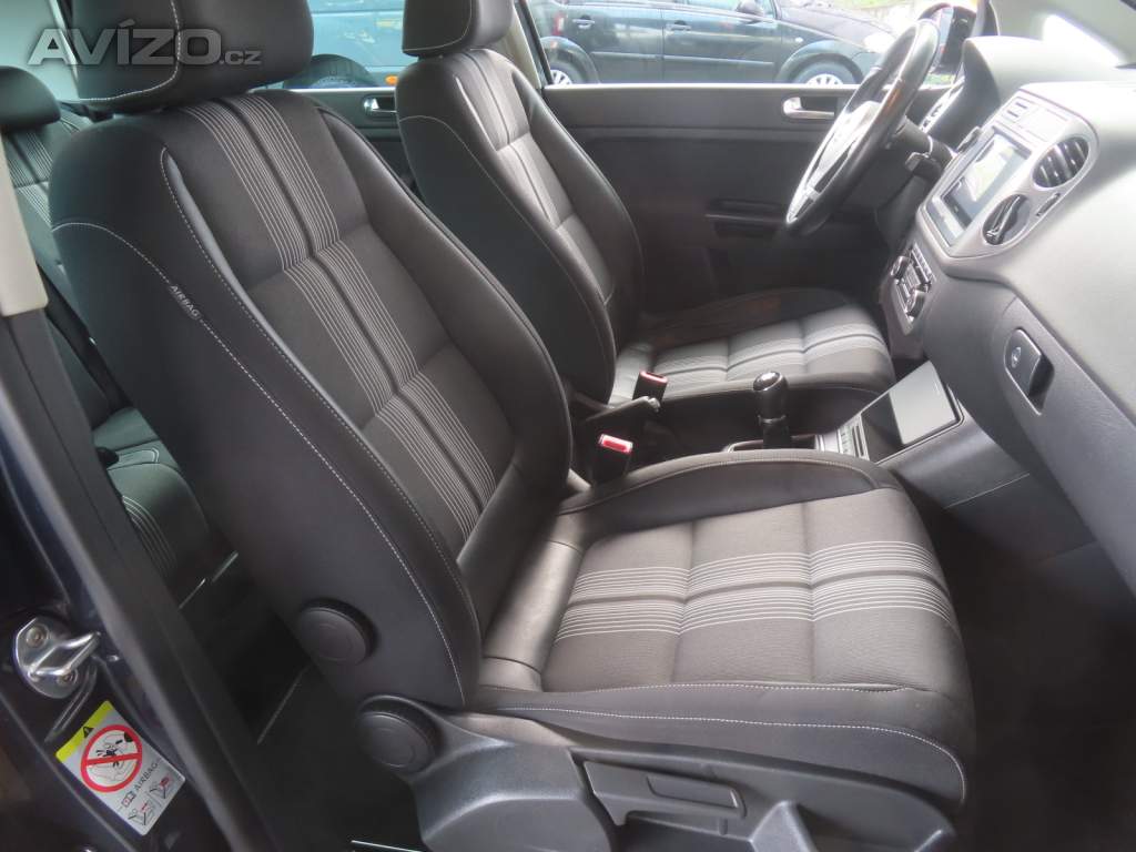 Foto inzerátu Volkswagen Golf 1.2 TSI