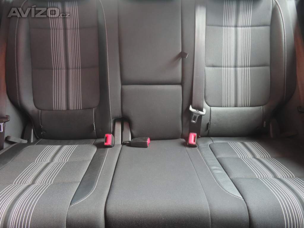 Foto inzerátu Volkswagen Golf 1.2 TSI