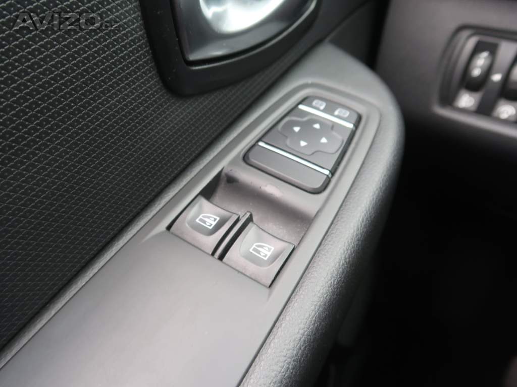 Foto inzerátu Renault Clio 1.2 16V