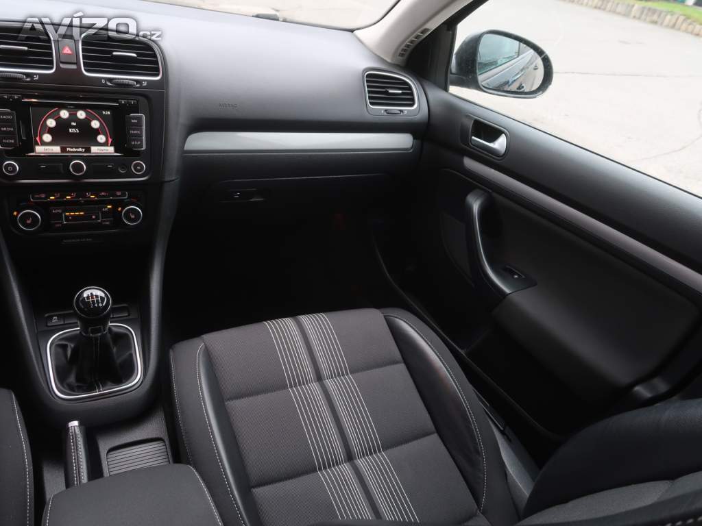 Foto inzerátu Volkswagen Golf 2.0 TDI