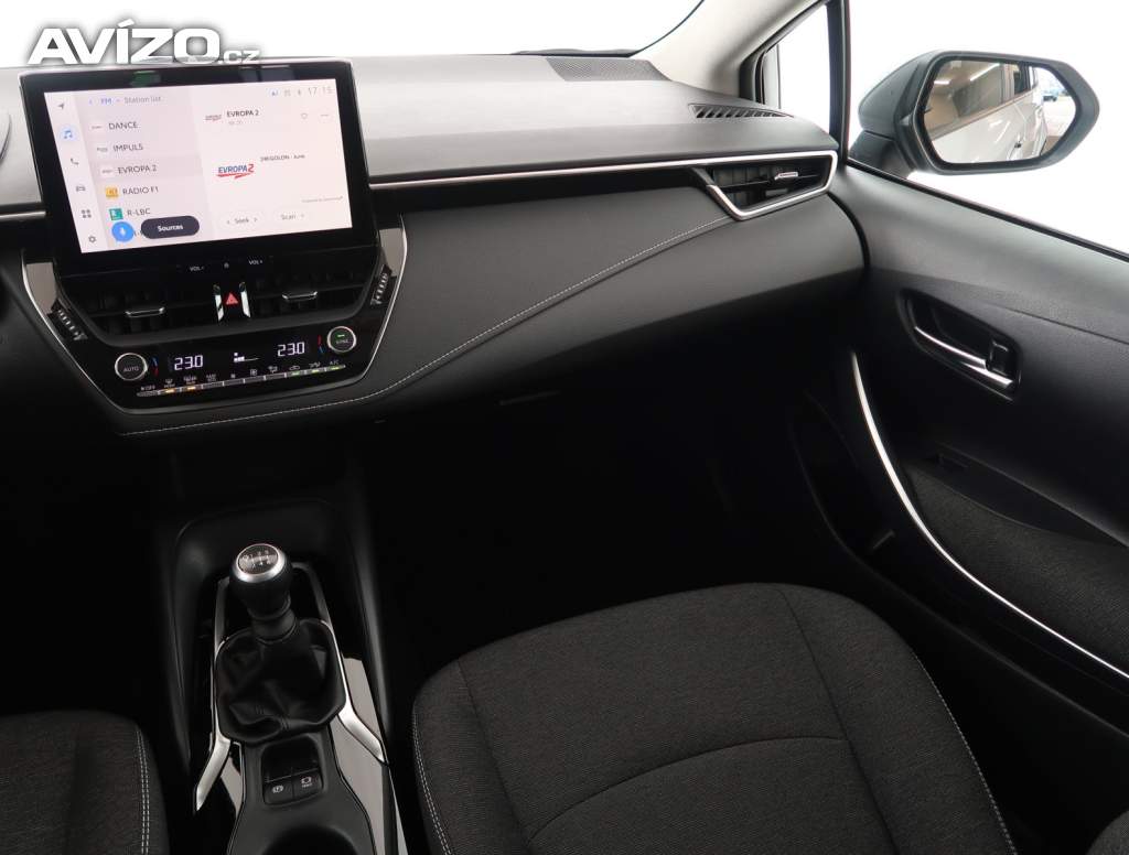 Foto inzerátu Toyota Corolla 1.5 VVT-i