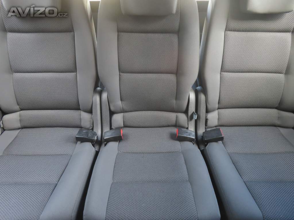 Foto inzerátu Volkswagen Touran 1.2 TSI