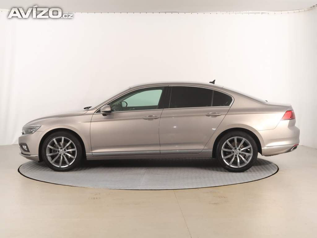 Foto inzerátu Volkswagen Passat 2.0 TSI