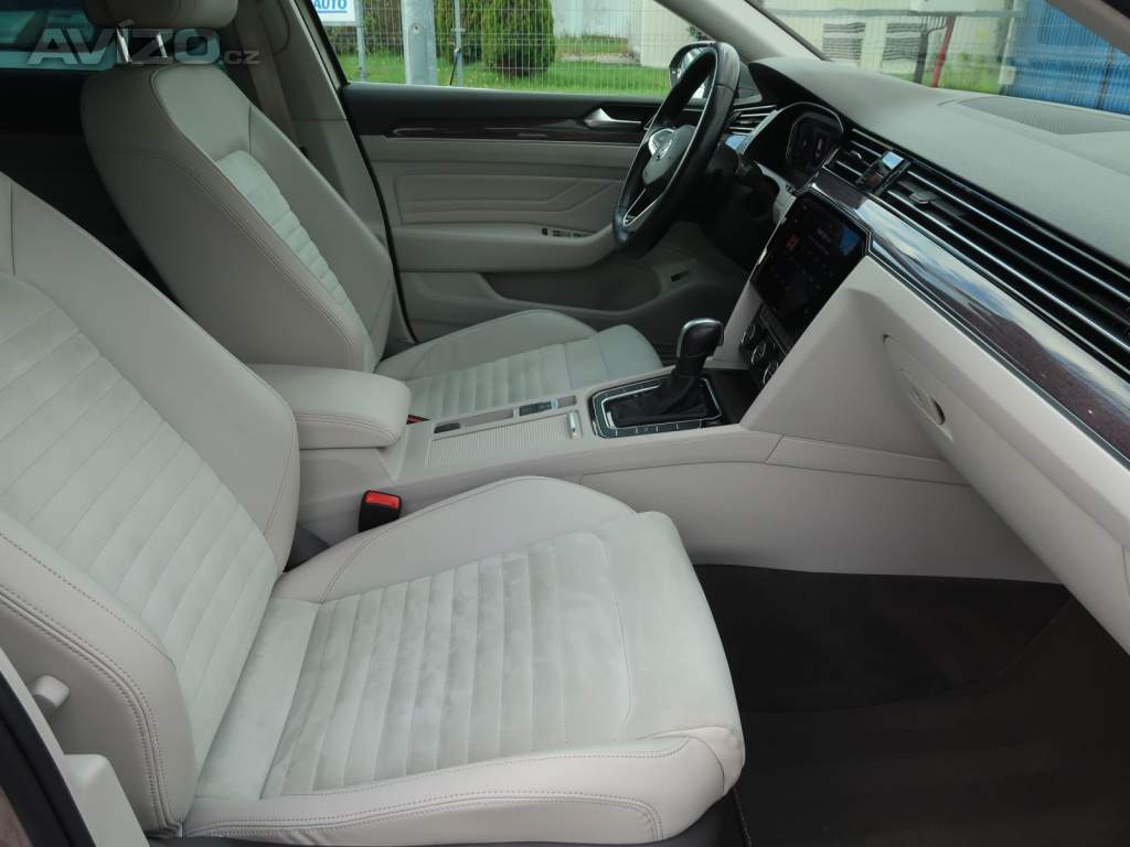 Foto inzerátu Volkswagen Passat 2.0 TSI