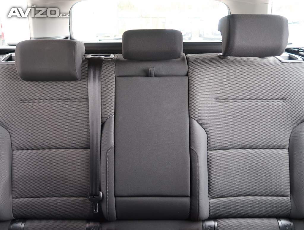 Foto inzerátu Volkswagen Golf 1.6 TDI